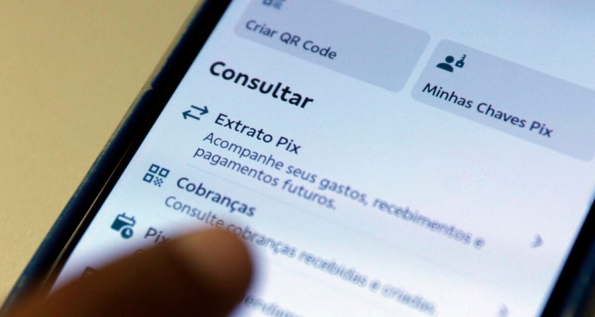 Número de transações com Pix caem 10% após proibição de bets