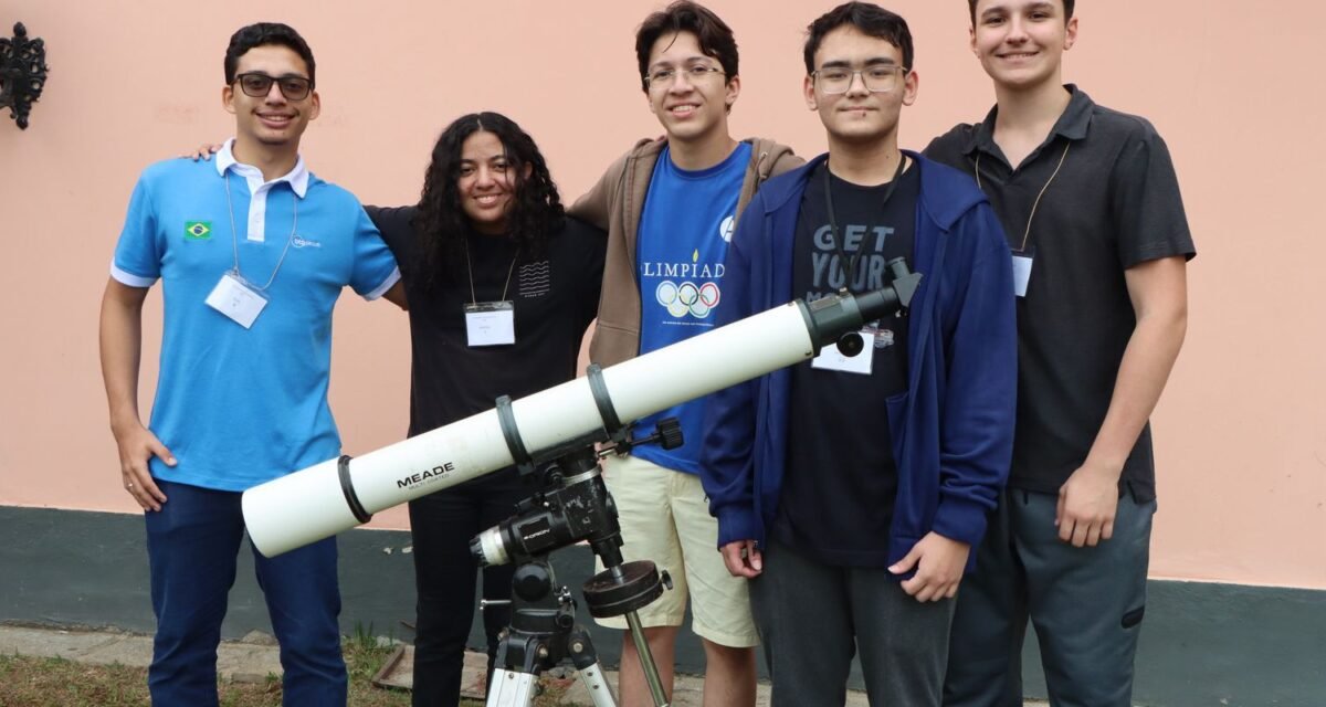 Olimpíada de Astronomia no Vietnã tem cinco estudantes brasileiros