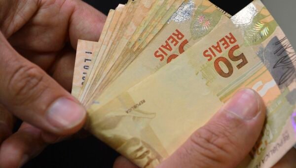 Saiba como funcionará compra de dívidas pela União