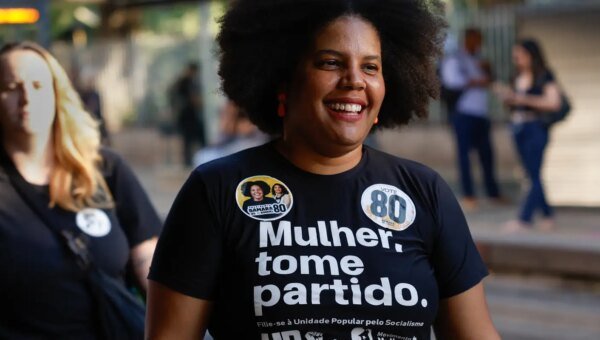 Samara Martins propõe dobrar salário mínimo e instituir escala 4x3