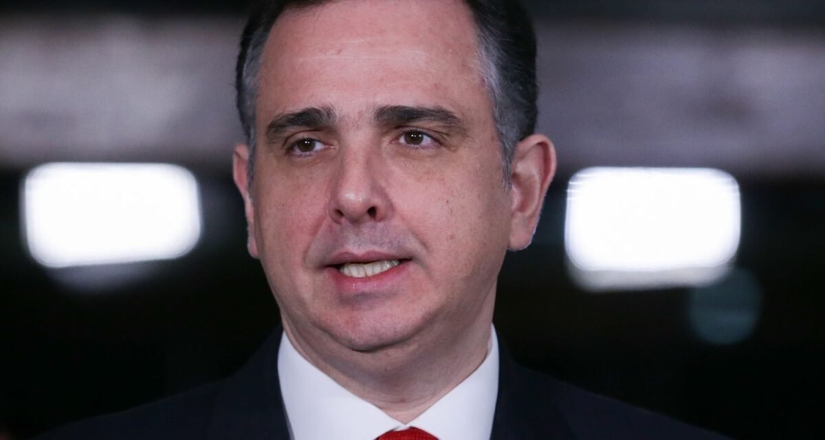 Senado aprova indicação de Rodrigo Pacheco para o TCU