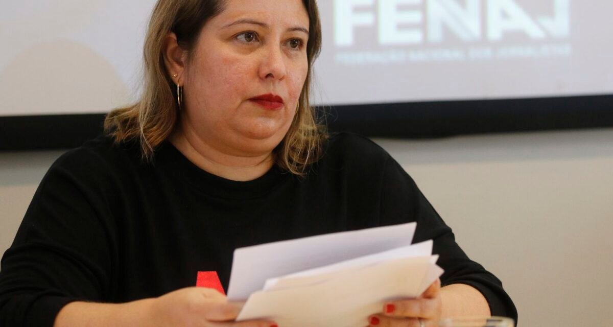 "Tiktokização" e crise sufocam propostas de campanha, diz Fenaj