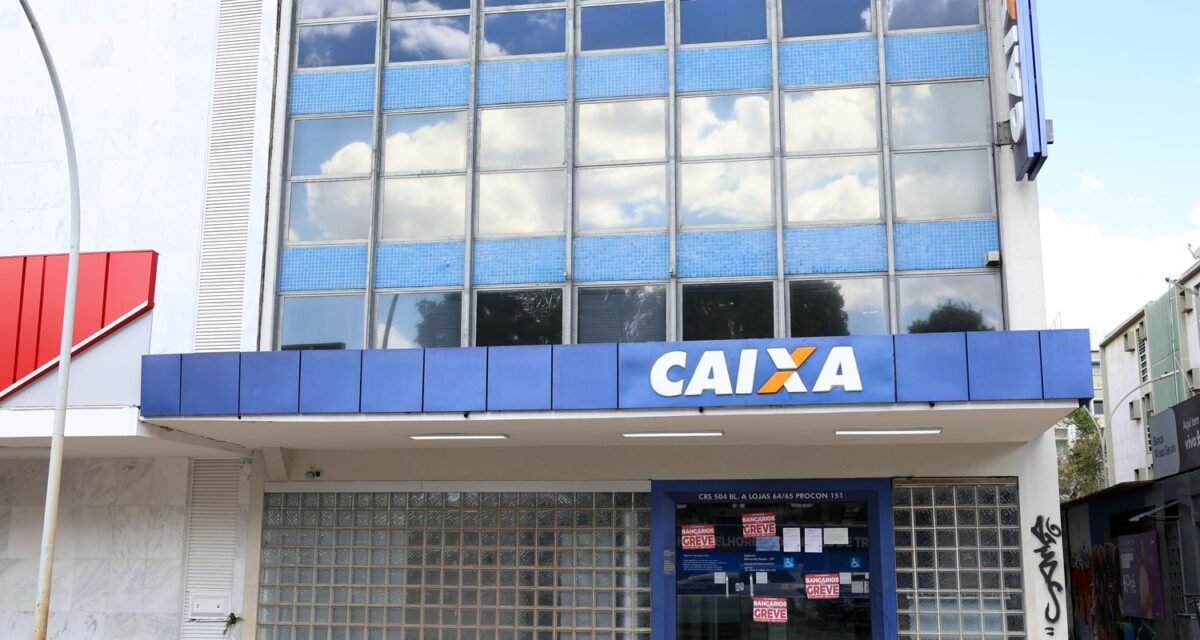 Trabalhadores da Caixa decidem na próxima semana sobre fim da greve