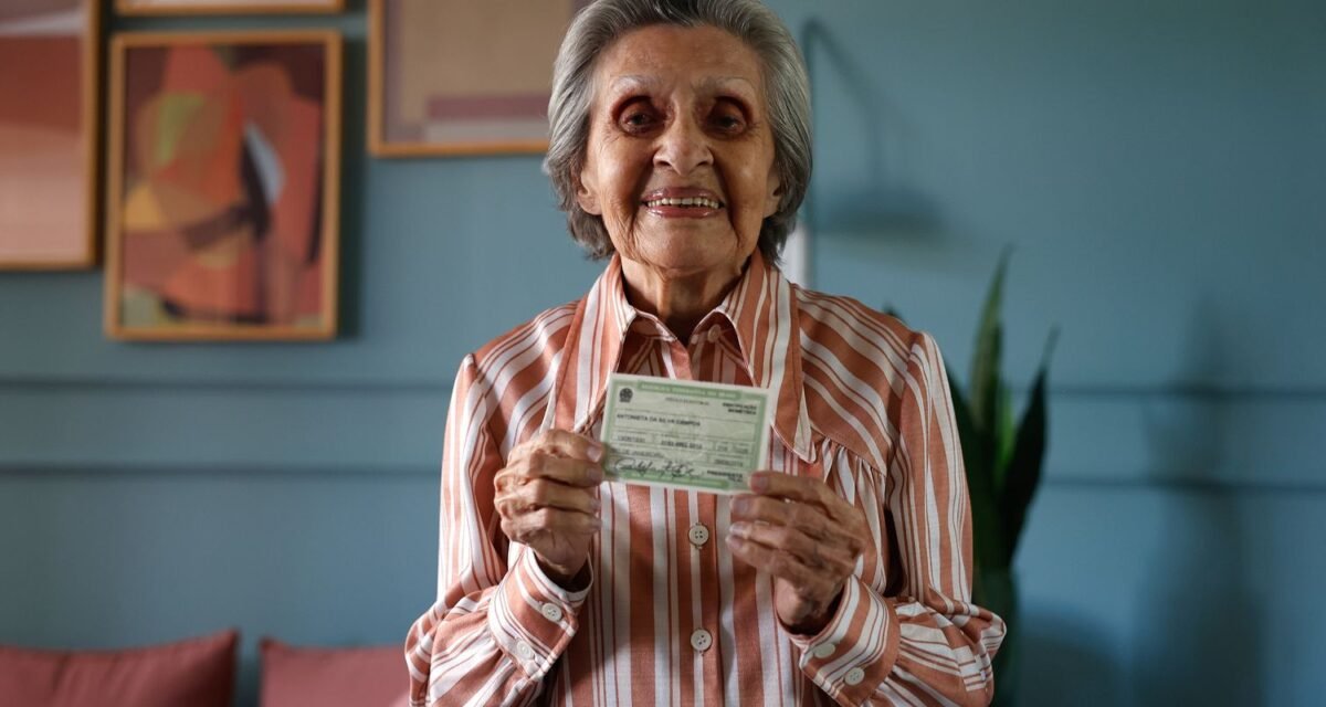 Abstenção de eleitores com mais de 70 anos cai 9,7 pontos percentuais