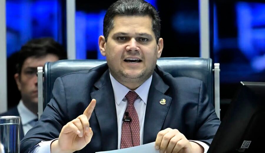 Alcolumbre anuncia sessões para discutir e votar fim da escala 6x1