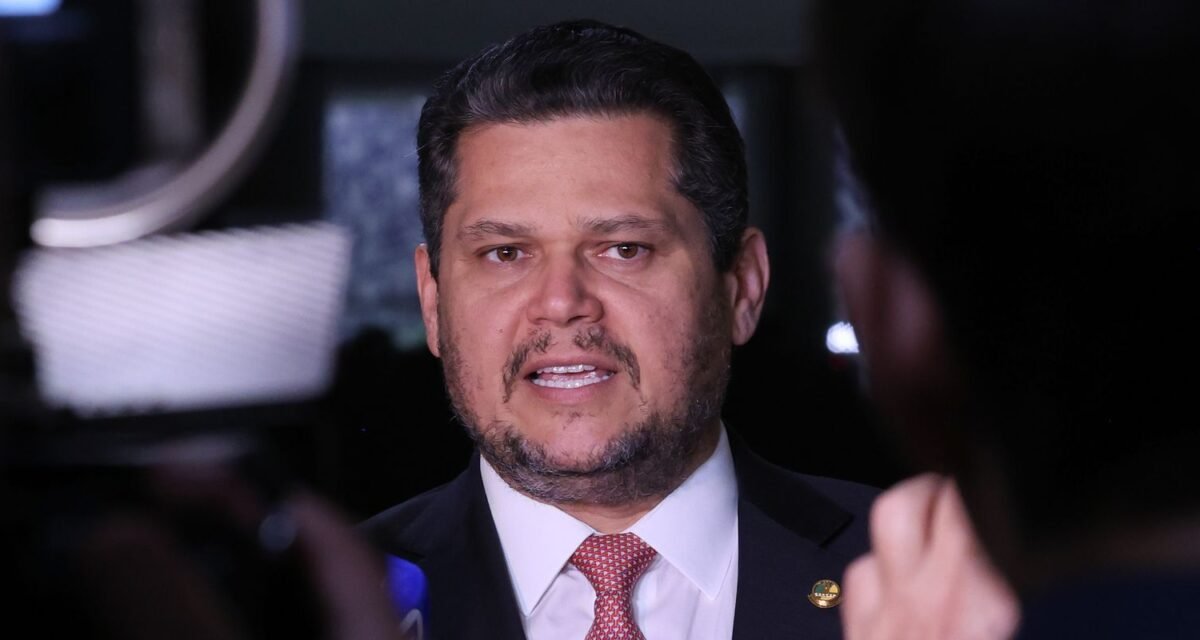 Alcolumbre marca votação da PEC da segurança pública para terça-feira