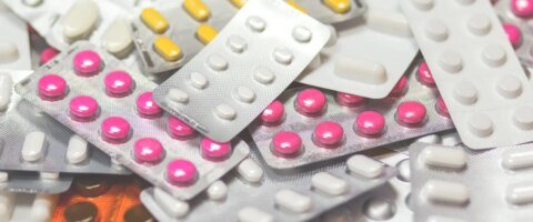 Anvisa proíbe lotes de medicamento para tratar câncer
