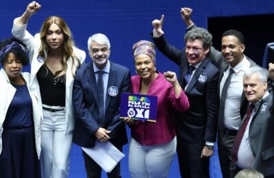 CUT elogia fim da “massacrante” 6x1; CNI quer revisar PEC aprovada