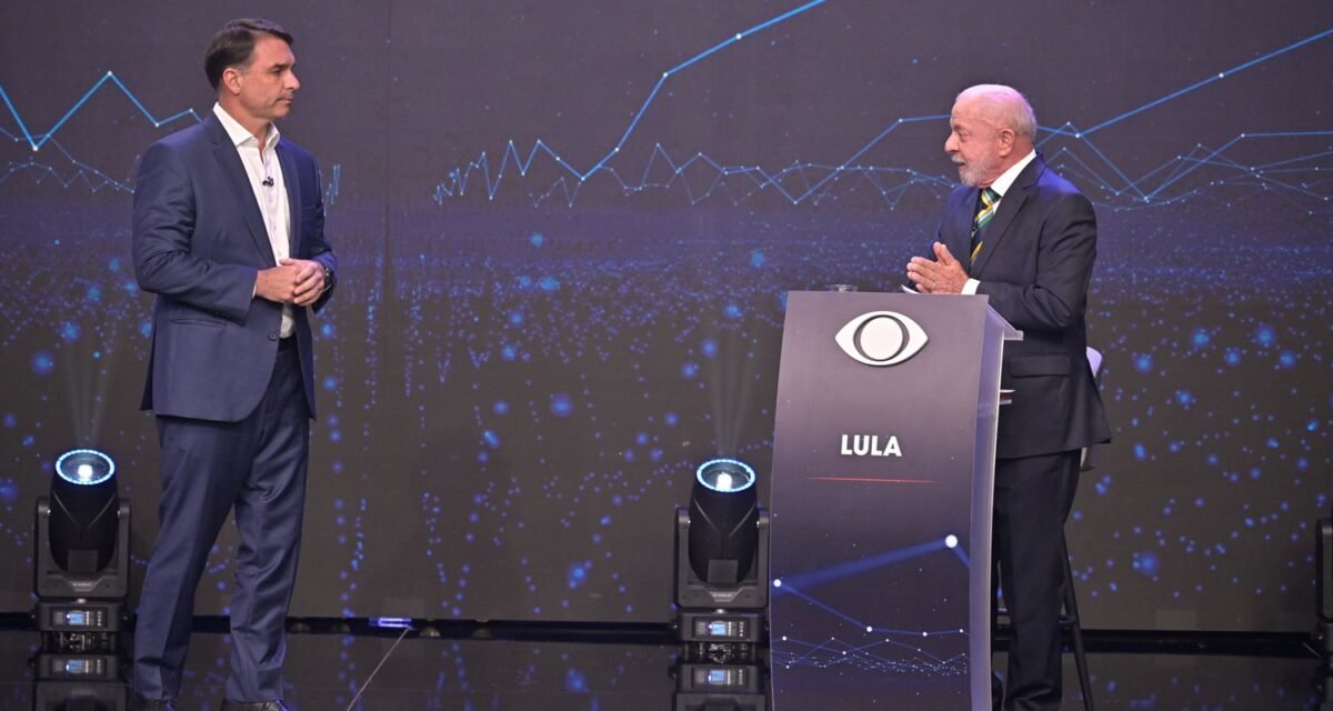 Campanha de Lula apresenta acordo com Flávio para abrir sigilos