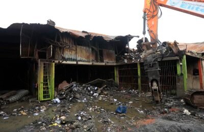 Ceagesp constrói estrutura provisória para atingidos por incêndio