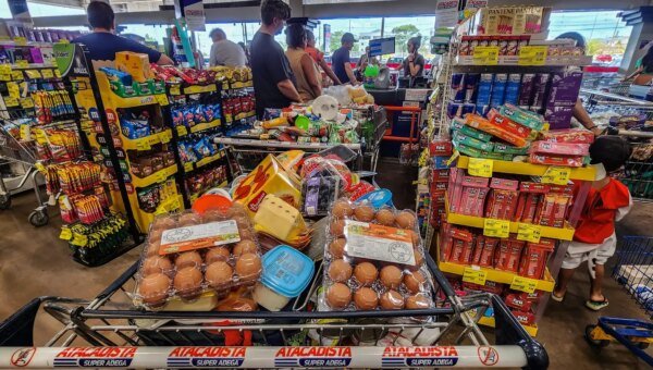 Consumo nos lares acumula alta de 2,70% até setembro, diz Abras