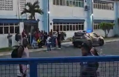 Eleitores relatam urnas fechadas e falta de transporte em Salvador