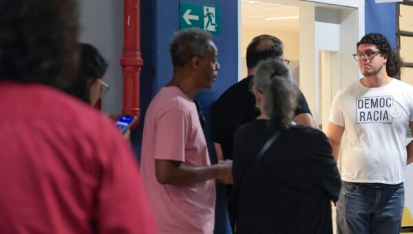 Em São Paulo, 14% das seções estavam abertas às 18h para votação