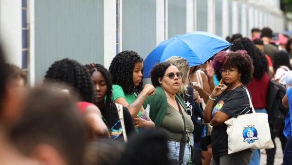 Enem: mulheres e pardos lideram inscrições; confira o painel do Inep