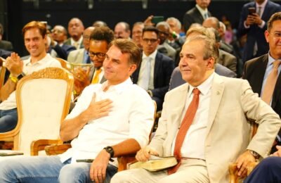 Flávio passa domingo reunido com prefeitos e vereadores de São Paulo