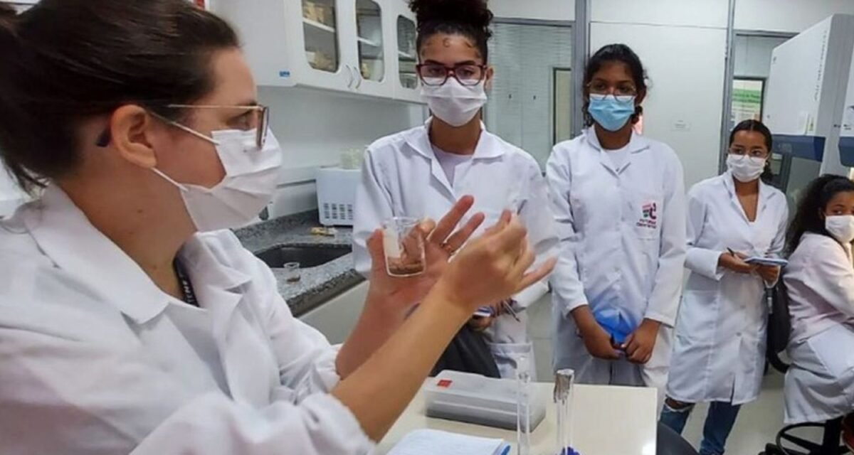 Inscrições para o Programa Futuras Cientistas vão até 6 novembro