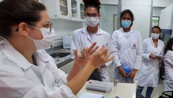 Inscrições para o Programa Futuras Cientistas vão até 6 novembro