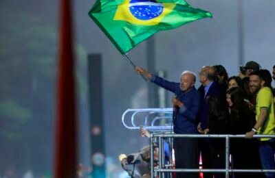 Líderes estrangeiros reconhecem vitória e parabenizam Lula