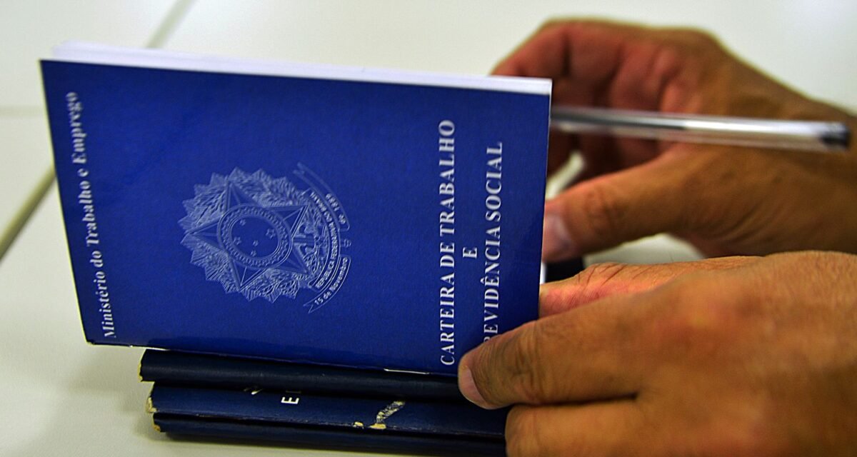 Lote complementar do Abono Salarial começa a ser pago nesta quinta