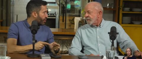 Lula participa de live do “exército” e estimula ida de idosos às urnas