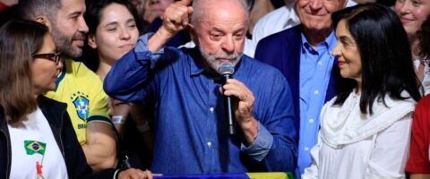Motta e Alcolumbre, líderes do Congresso Nacional, parabenizam Lula