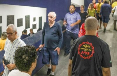 "Não poderia ficar de fora", diz idoso que votou 10 dias após cirurgia