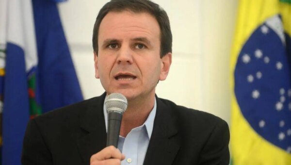 Paes desiste de candidatura no Rio, após Zanin negar recurso ao STF