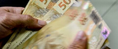 Portaria convoca instituições financeiras para 3ª fase do Desenrola