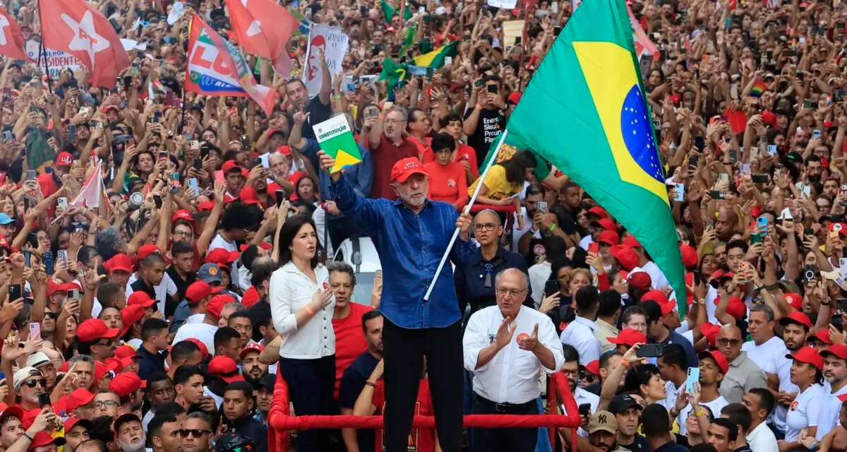 Posse de Lula e de governadores será em 5 de janeiro