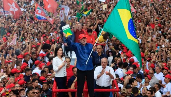 Posse de Lula e de governadores será em 5 de janeiro