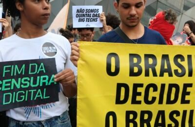 Sociedade civil manifesta preocupação ao TSE por censura nas redes