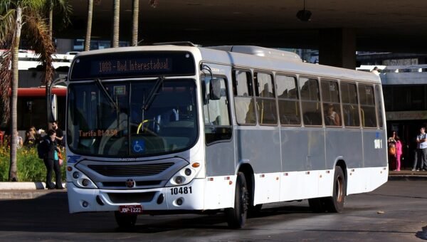 Ônibus do transporte coletivo em Brasília