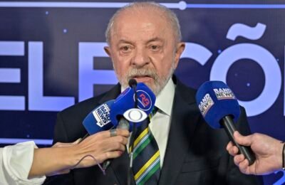 TSE: Lula autoriza quebra de sigilo bancário se Flávio fizer o mesmo