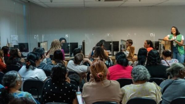 Mulheres participam do Dia da Mulher da Defensoria Pública do Distrito Federal
